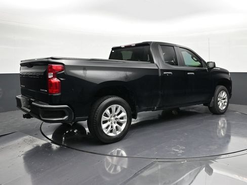 Used 2023 Chevrolet Silverado 1500 Custom RWD image 5