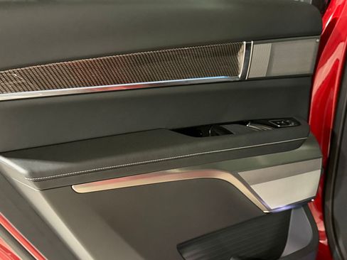 New 2026 Cadillac Vistiq Premium Luxury AWD/4WD image 40