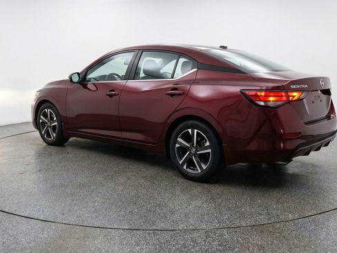 Used 2025 Nissan Sentra SV FWD image 6