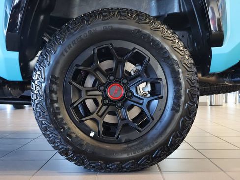 Used 2026 Toyota Tacoma TRD Pro AWD/4WD image 14