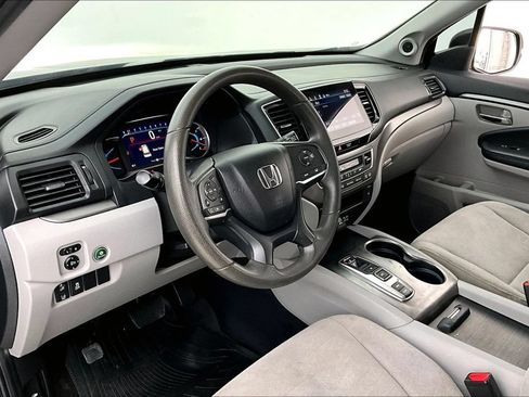 Used 2021 Honda Pilot EX image 16
