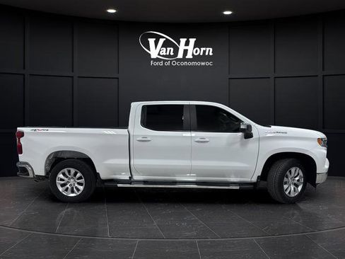 Used 2025 Chevrolet Silverado 1500 LT w/ Work Truck Package AWD/4WD image 8