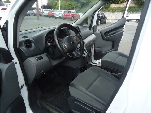 Used 2021 Nissan NV200 S FWD image 20