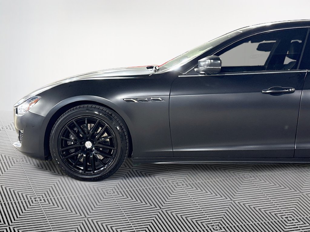Used 2019 Maserati Ghibli S Q4 AWD/4WD image 4