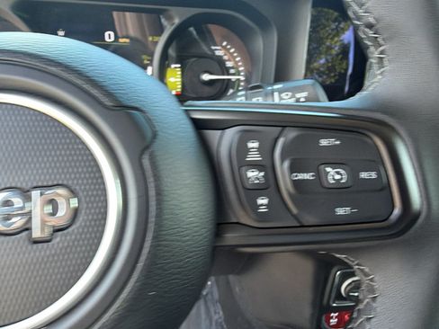 Used 2025 Jeep Wrangler Unlimited Sport S 4xe AWD/4WD image 28