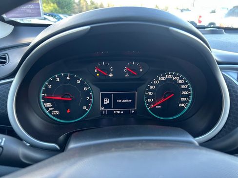 Used 2024 Chevrolet Malibu LT FWD image 16