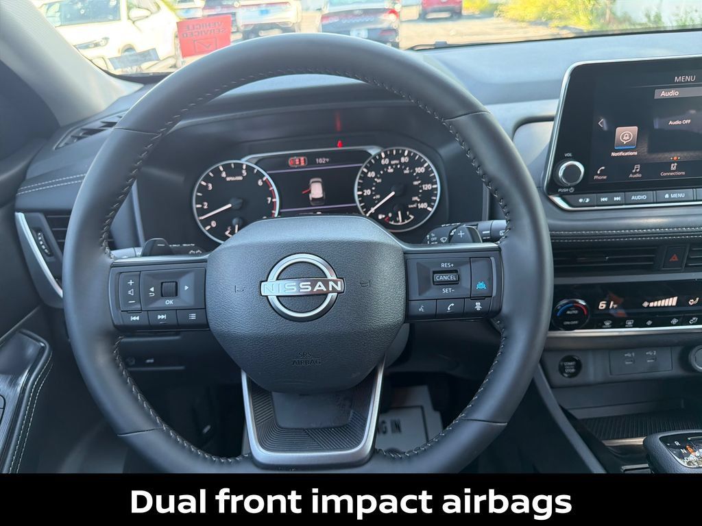 Certified 2026 Nissan Rogue SV FWD image 28
