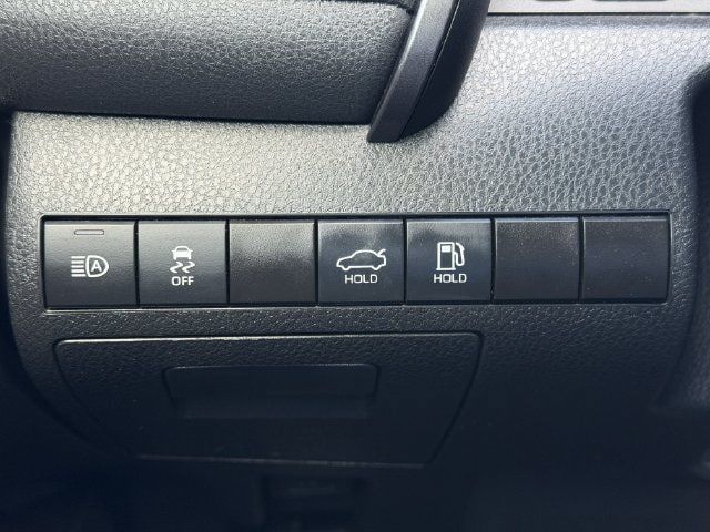 Used 2023 Toyota Camry XSE FWD image 22