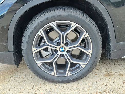 Used 2021 BMW X1 sDrive28i w/ Premium Package FWD image 9