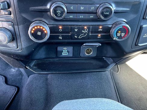 Used 2024 Ford F250 XLT image 17