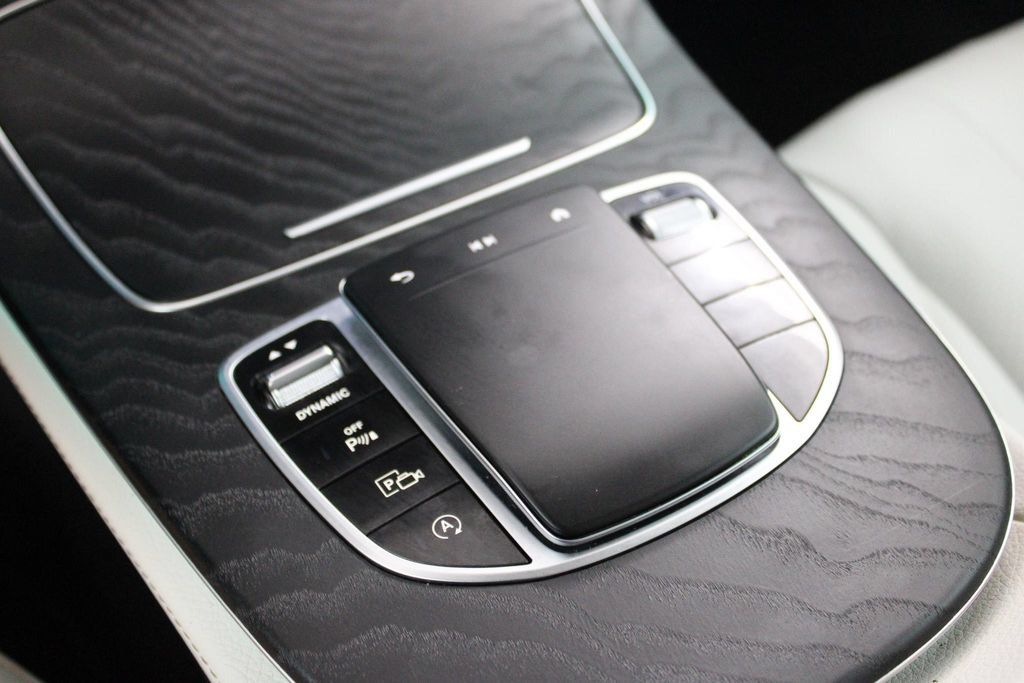 Used 2023 Mercedes-Benz E 450 4MATIC Sedan image 37