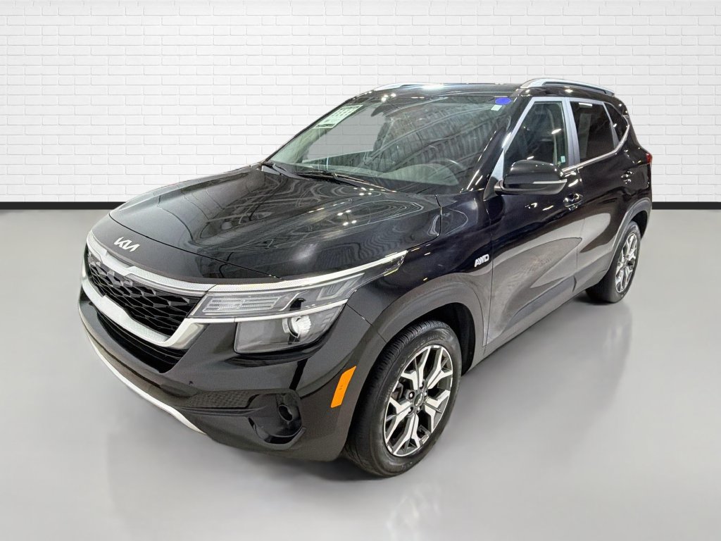 Used 2023 Kia Seltos EX AWD/4WD image 5
