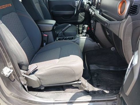 Used 2021 Jeep Gladiator Mojave AWD/4WD image 39