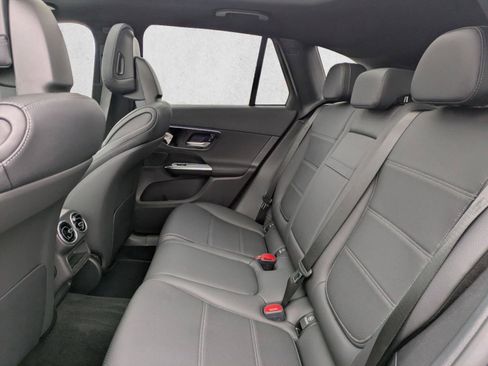 New 2026 Mercedes-Benz GLC 300 4MATIC image 19