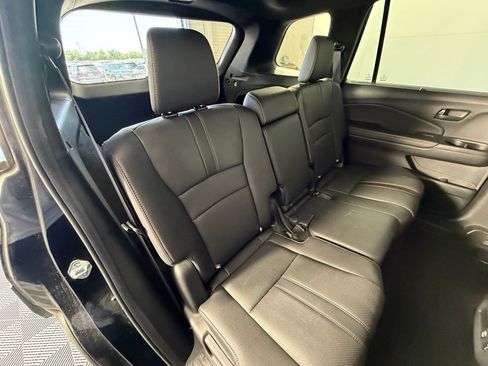 Used 2023 Honda Passport TrailSport image 33