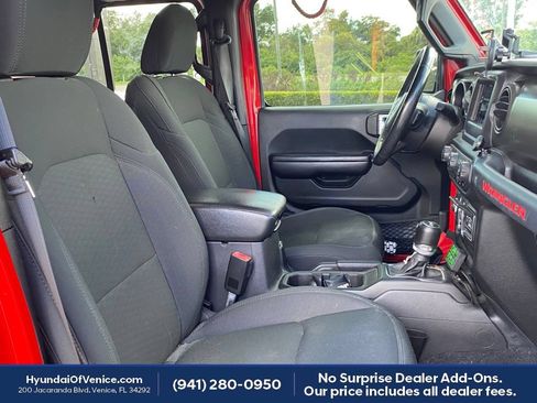Used 2021 Jeep Wrangler Unlimited Sport AWD/4WD image 15