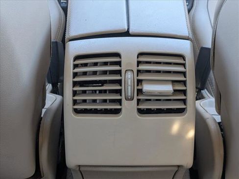 Used 2015 Mercedes-Benz E 400 Cabriolet image 15