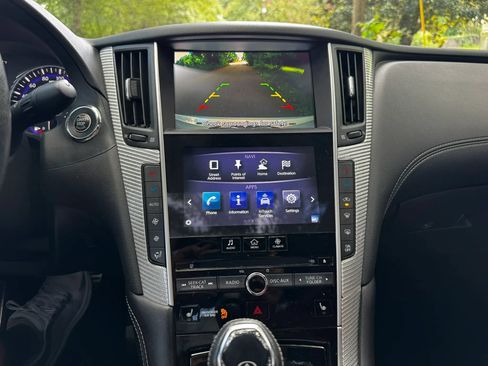 Used 2018 INFINITI Q60 Red Sport 400 w/ Sensory Package 3.0T Sport RWD image 15