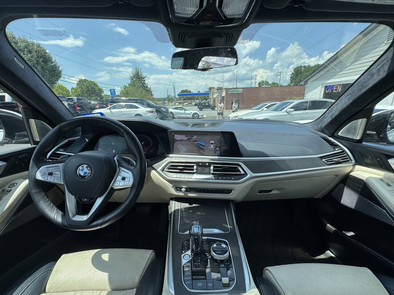Used 2019 BMW X7 xDrive40i w/ Premium Package AWD/4WD image 14