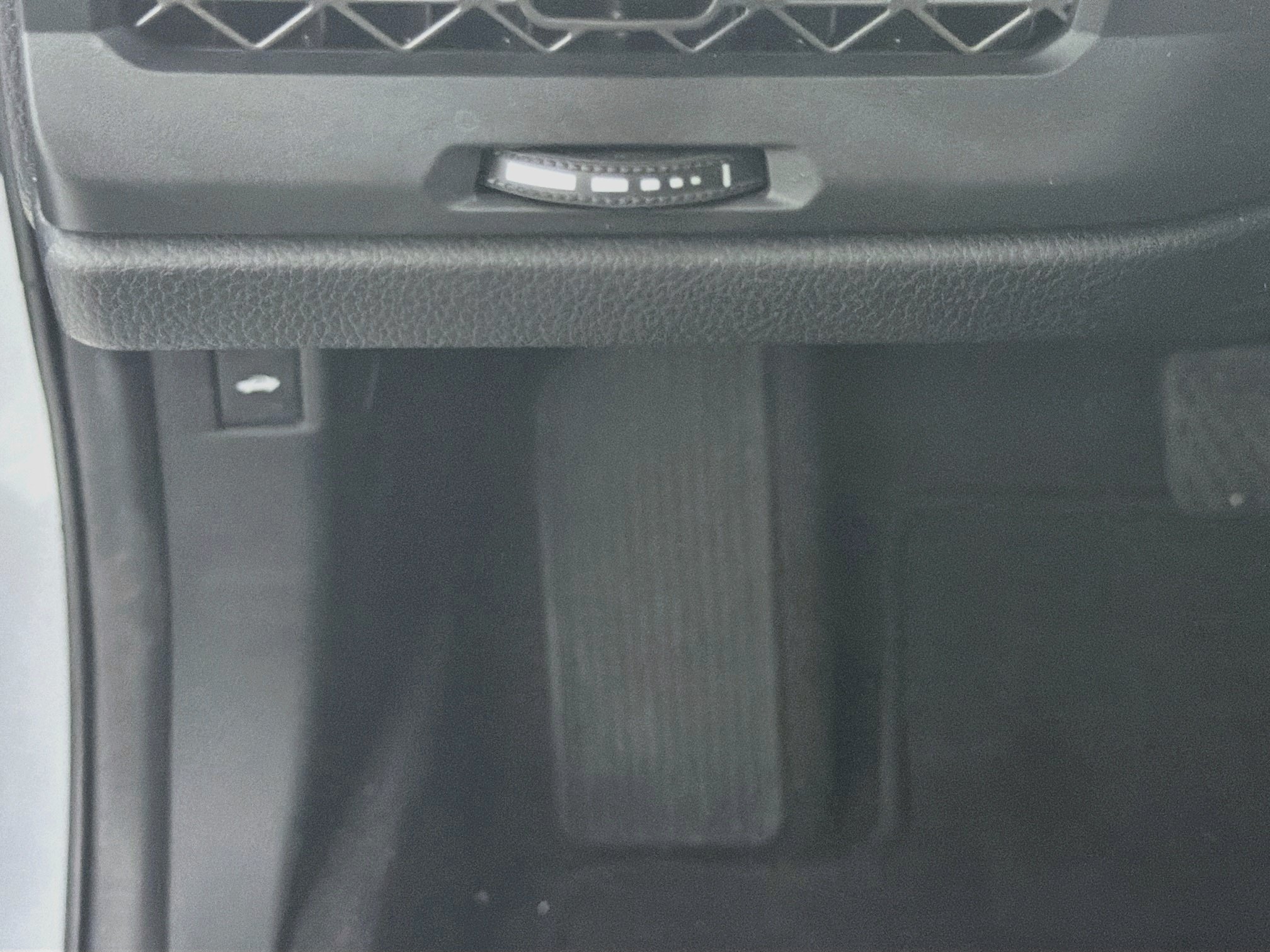 Used 2025 Honda Accord SE image 16