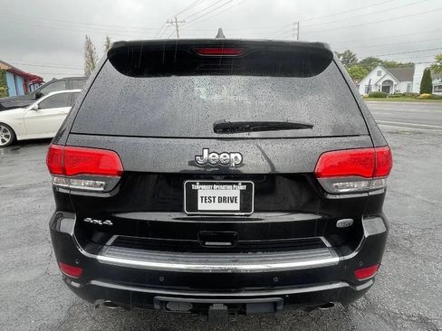 Used 2014 Jeep Grand Cherokee Overland w/ Advanced Technology Group AWD/4WD image 6
