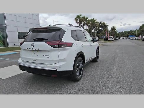 New 2026 Nissan Rogue Platinum w/ Platinum Premium Package AWD/4WD image 32