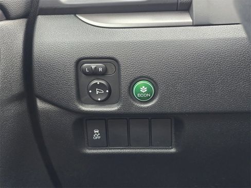 Used 2016 Honda Pilot EX-L image 17