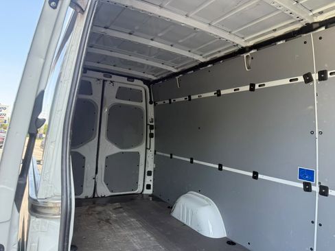 Used 2021 Mercedes-Benz Sprinter 2500 w/ Driver Convenience Package image 30