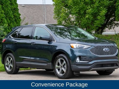 Used 2024 Ford Edge SEL w/ Convenience Package AWD/4WD image 3