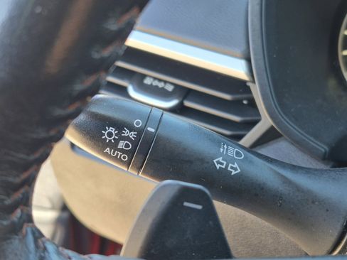 Used 2022 Nissan Altima 2.5 SR FWD image 34
