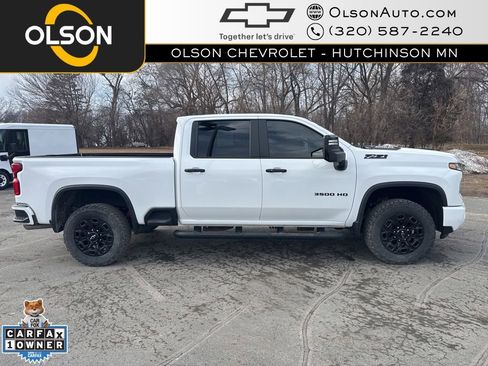 Used 2024 Chevrolet Silverado 3500 LT w/ Z71 Sport Edition image 7