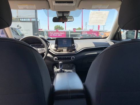 Used 2022 Nissan Altima 2.5 SV FWD image 31