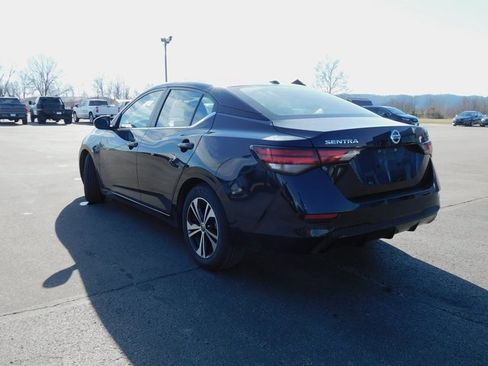 Used 2023 Nissan Sentra SV image 9