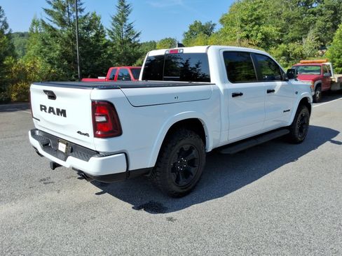 Used 2026 RAM 1500 Big Horn AWD/4WD image 5