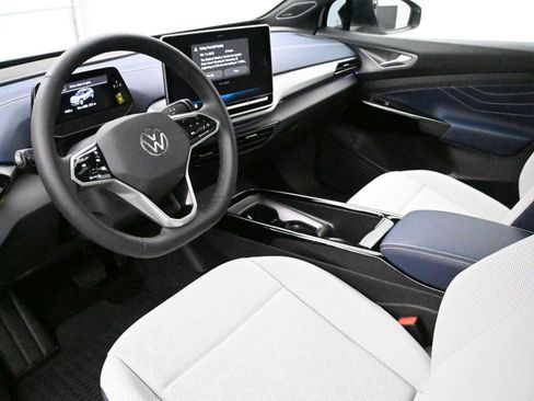 Used 2025 Volkswagen ID.4 Pro S Plus AWD/4WD image 2