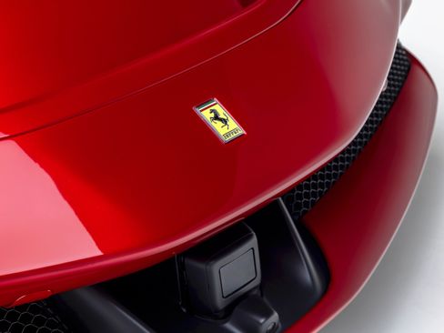 Certified 2025 Ferrari SF90 Spider AWD/4WD image 15