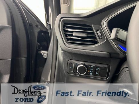 New 2026 Ford Escape Active w/ Active Premium Tech Pack FWD image 32