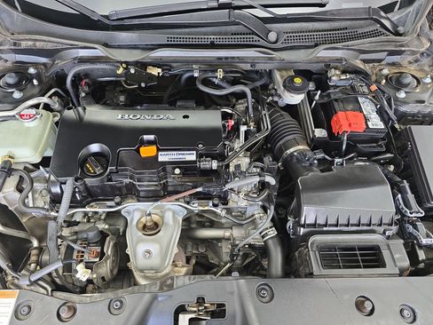 Used 2018 Honda Civic EX image 30