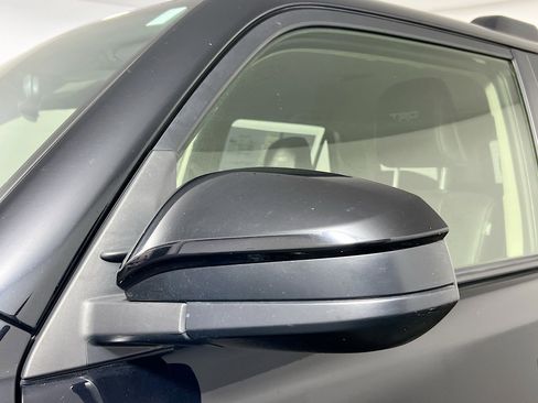 Used 2023 Toyota 4Runner TRD Sport image 12