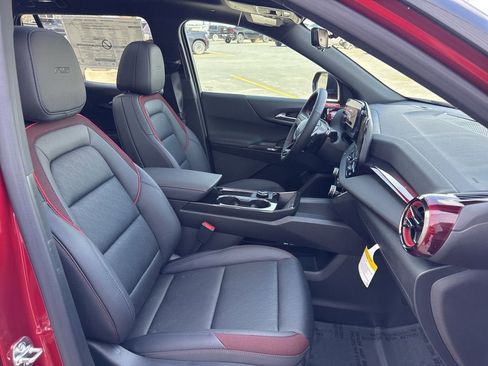 New 2026 Chevrolet Equinox RS w/ Convenience Package III AWD/4WD image 43