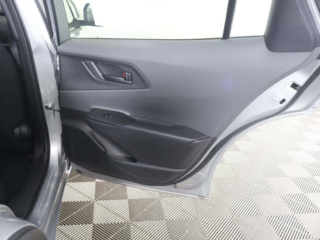 Used 2025 Toyota Prius LE FWD image 24