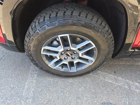 New 2026 GMC Terrain AT4 image 9