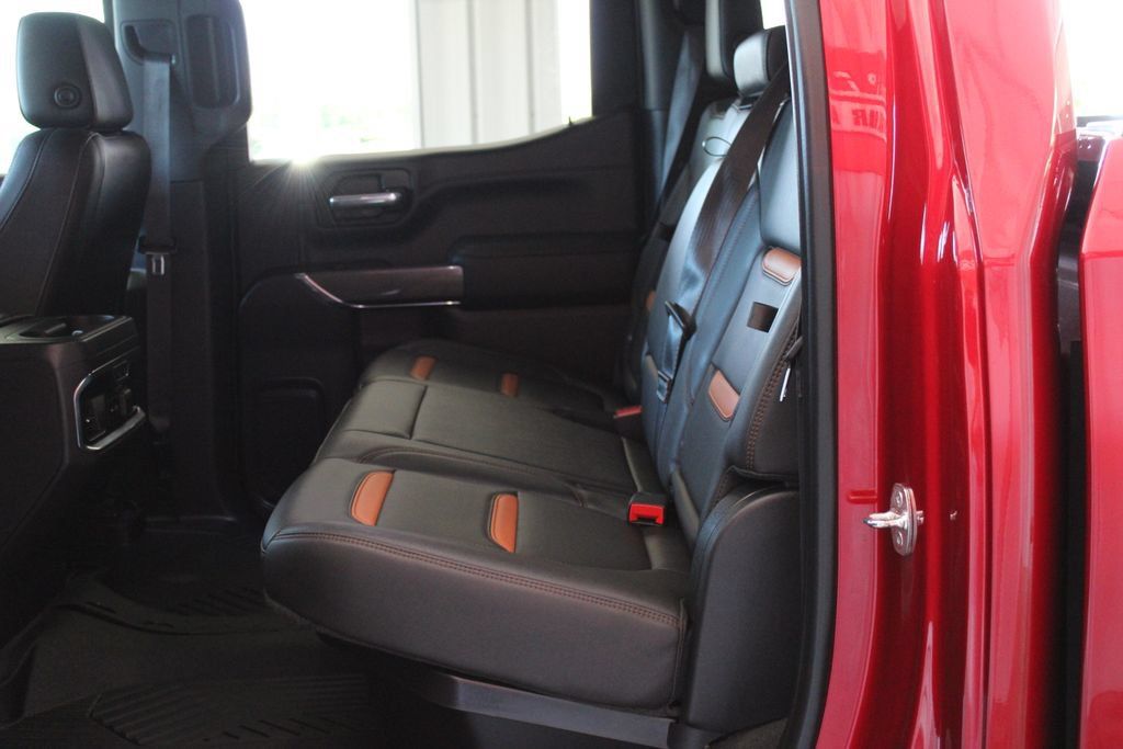 Used 2021 GMC Sierra 1500 AT4 w/ Off-Road Performance Package AWD/4WD image 27