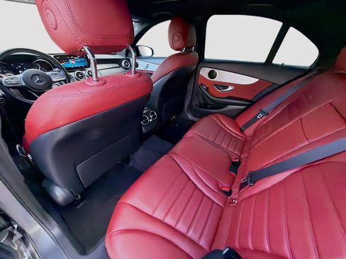 Used 2019 Mercedes-Benz C 300 Sedan image 24