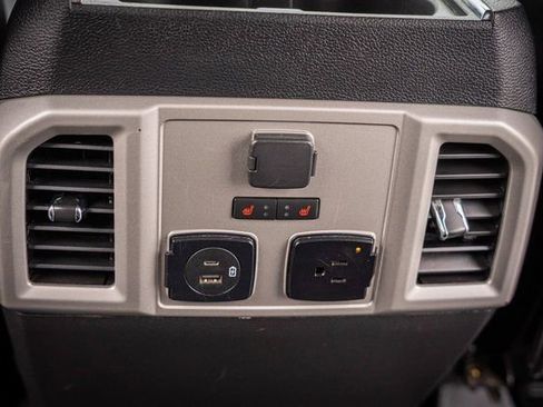 Used 2020 Ford F250 Lariat w/ Lariat Ultimate Package image 31