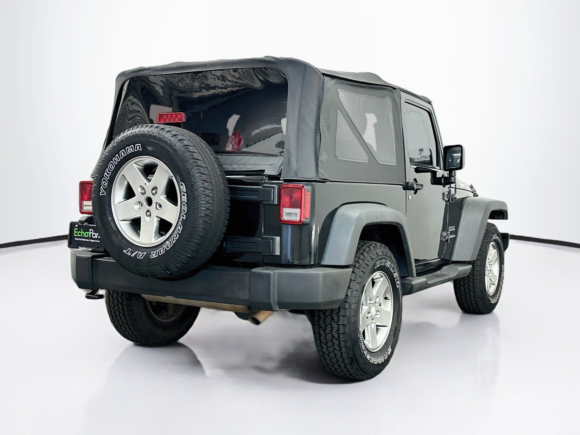 Used 2016 Jeep Wrangler Sport w/ Quick Order Package 24S AWD/4WD image 9