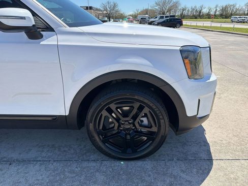 Used 2025 Kia Telluride EX X-Line image 10