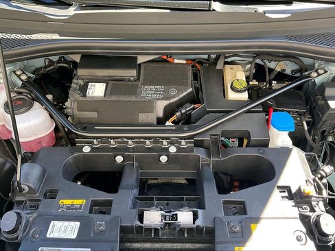 Used 2023 Volkswagen ID.4 Pro S image 8