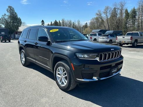 Used 2022 Jeep Grand Cherokee L Laredo w/ Luxury Tech Group I AWD/4WD image 7