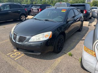 Used 2009 Pontiac G6 Sedan image 1